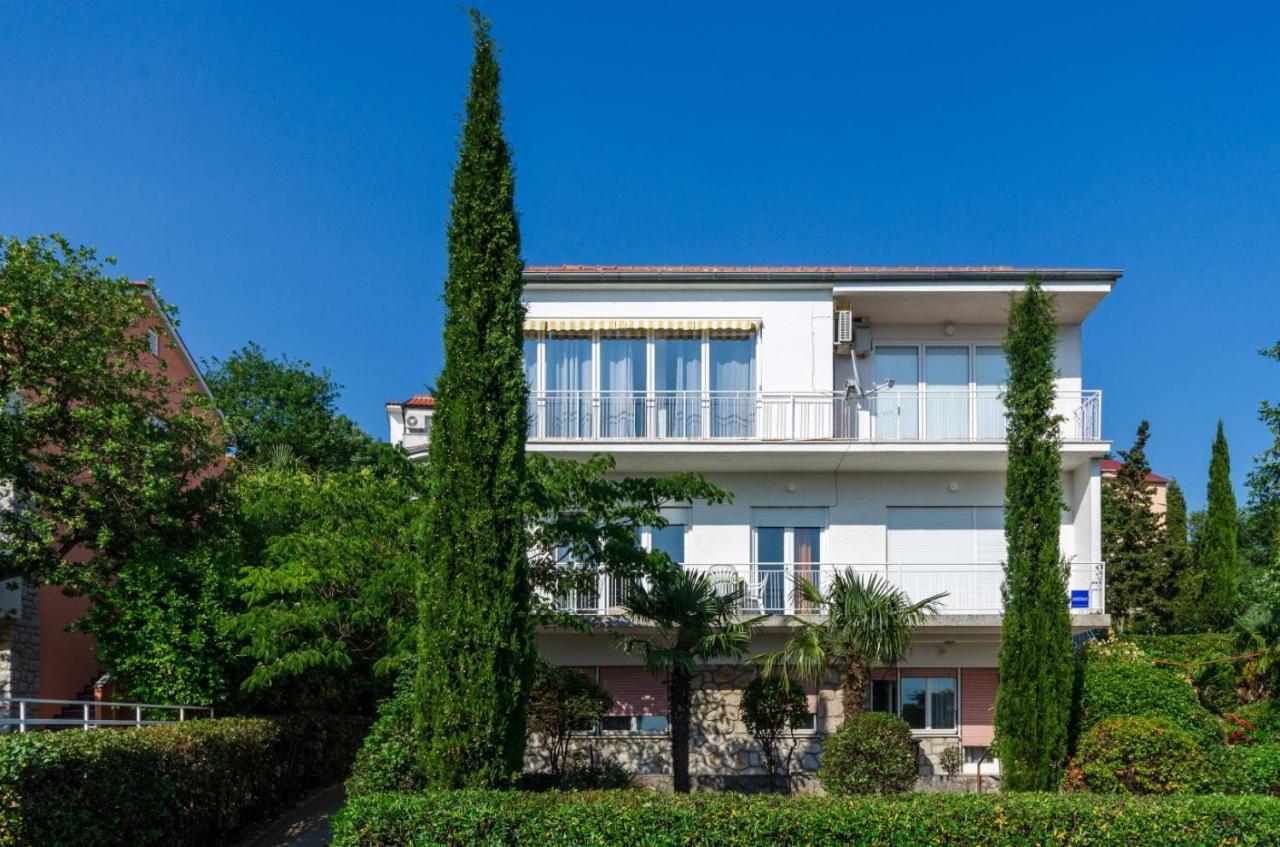 Mica Apartment Crikvenica Exterior foto